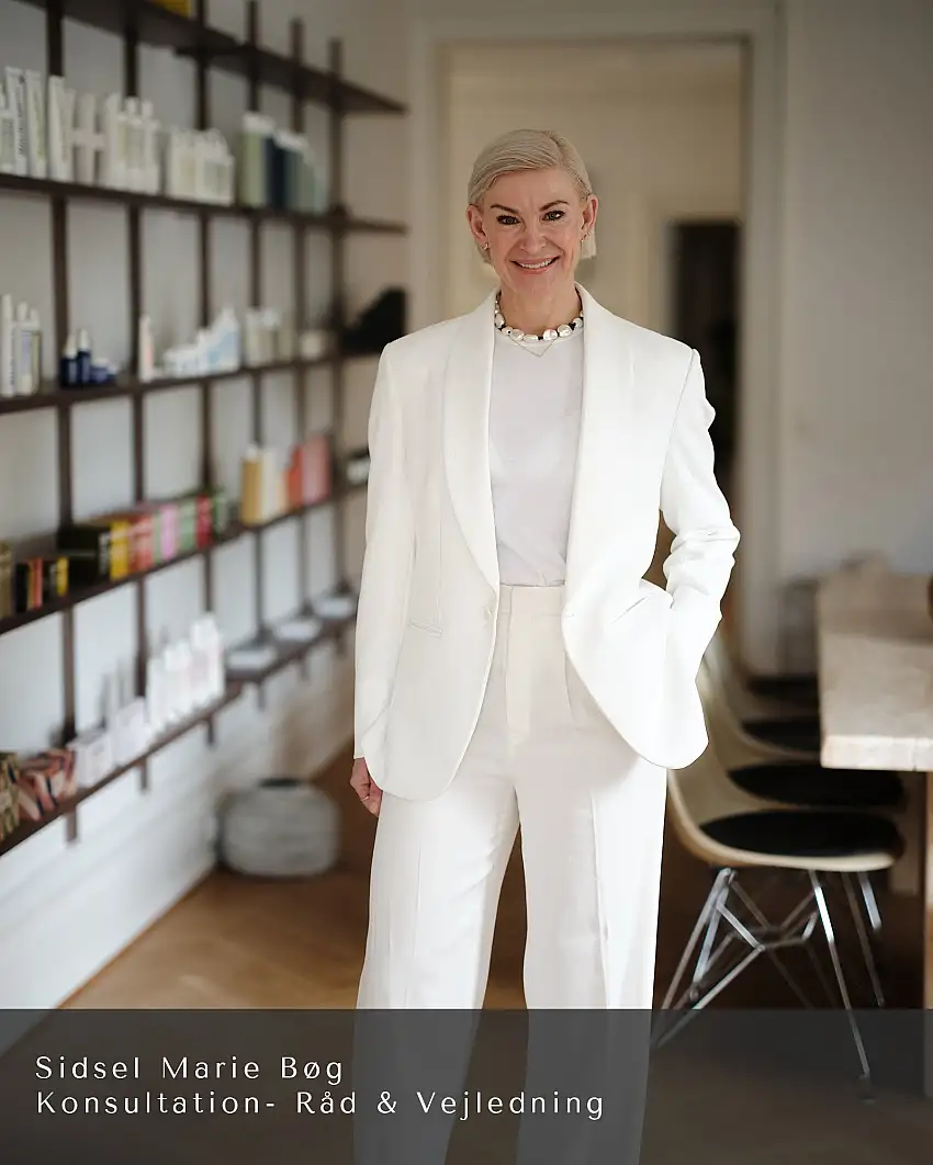 SIDSEL MARIE BØG – KONSULTATION MED RÅD OG VEJLEDNING